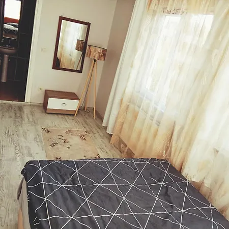Ahmet Teacher'S Villa-2, 6 Minutes From Istanbul Airport Bed & Breakfast *